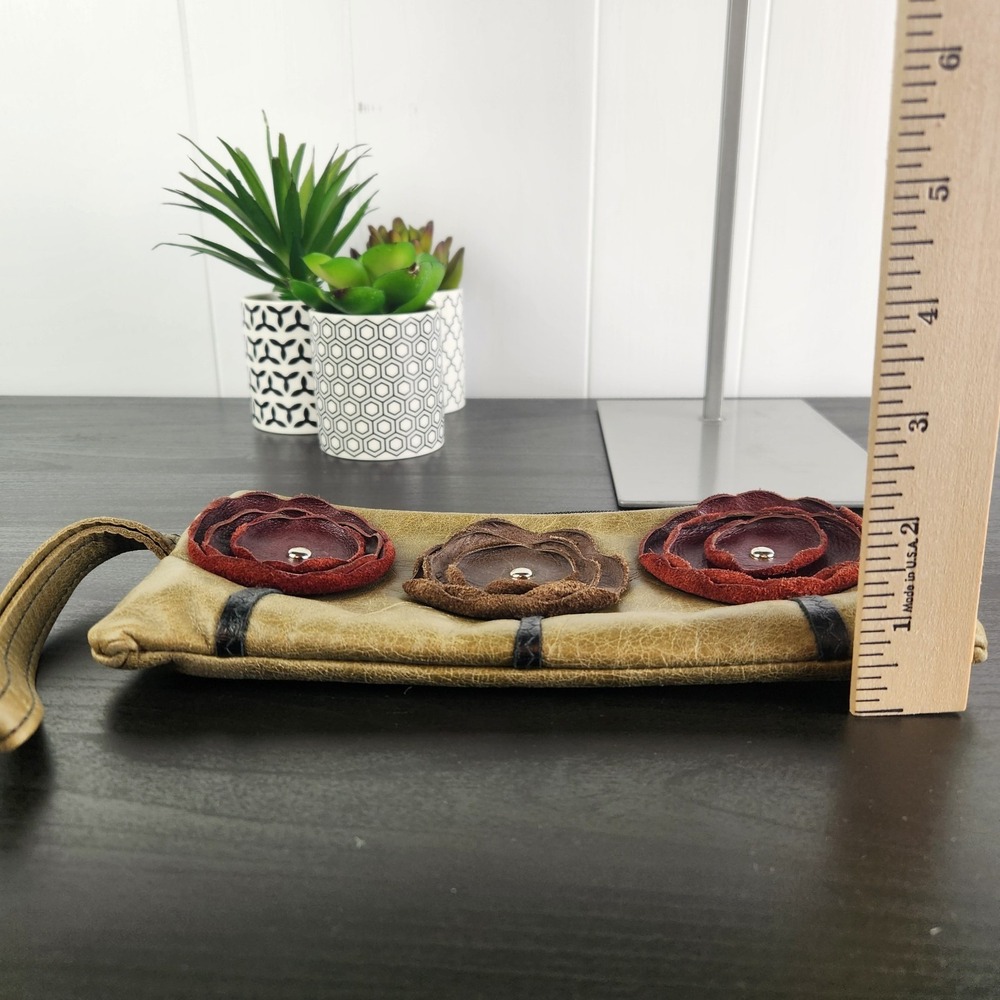 Sakura‎ Urban Floral Olive Distressed Clutch Pouch - Picture 9 of 9